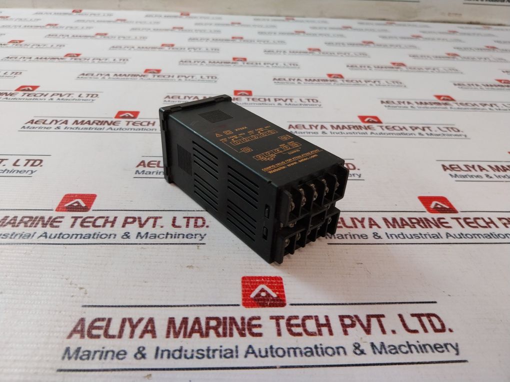 Selec Xt543 Single Display Multifunction Digital Timer