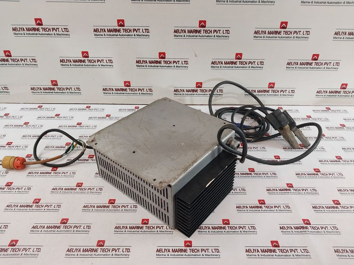 Sens Energenius Nrg24-20-rcls Battery Charger 20Amps 120/208-240 Vac 60Hz