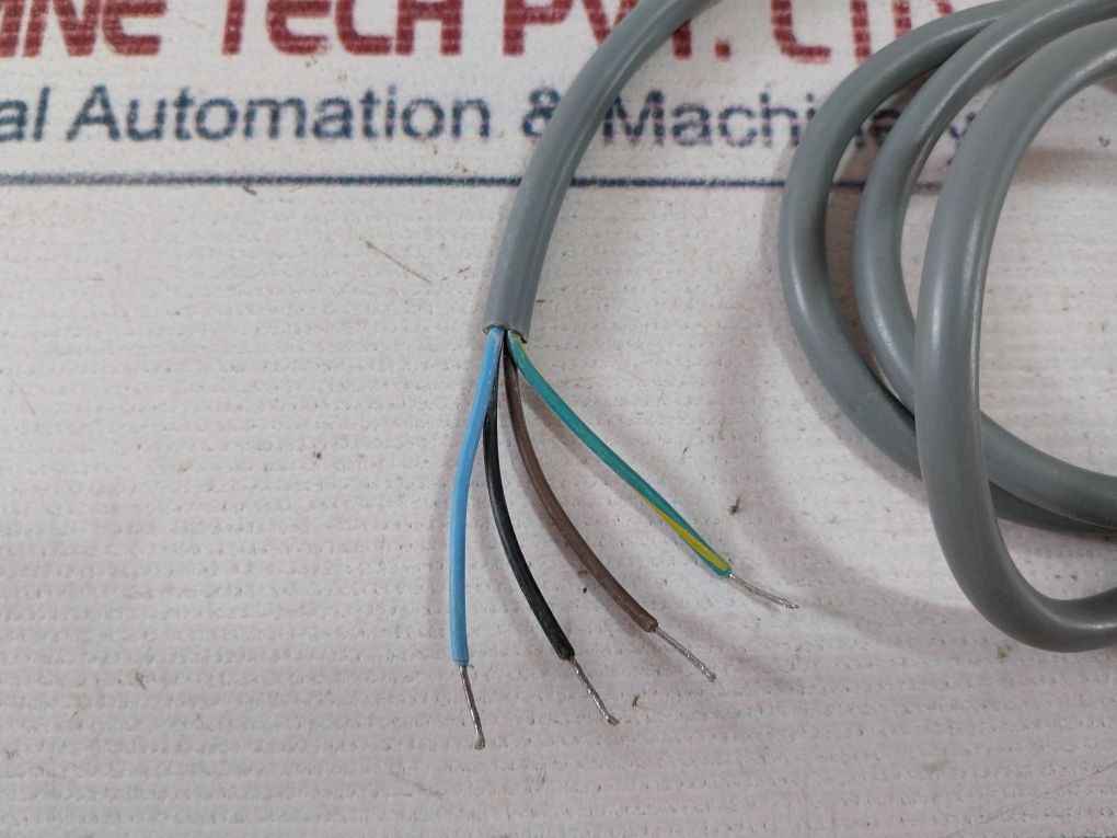 Sense Xnnn-0210 Companion Vpt Proximity Switch 120108