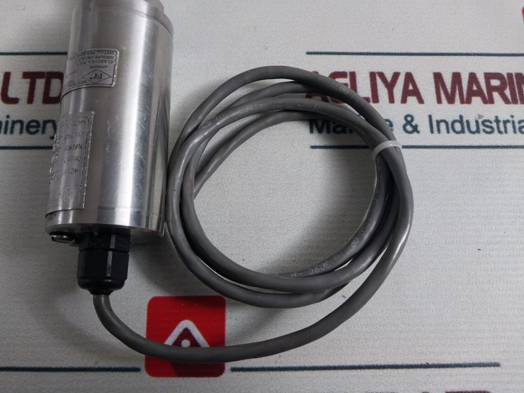 Sensotec A5/E409-03A5G-01 Pressure Transmitter 9-28 Vdc 4-20 Ma