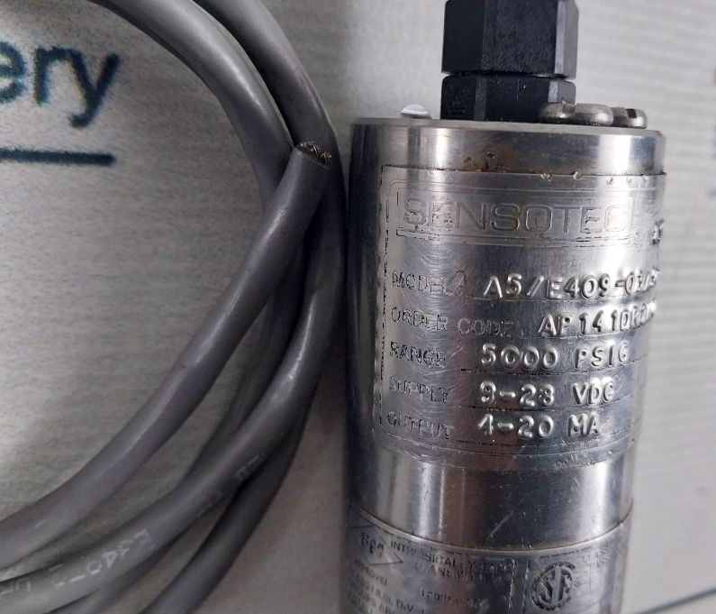 Sensotec A5/E409-03A5G-01 Pressure Transmitter 9-28 Vdc 4-20 Ma