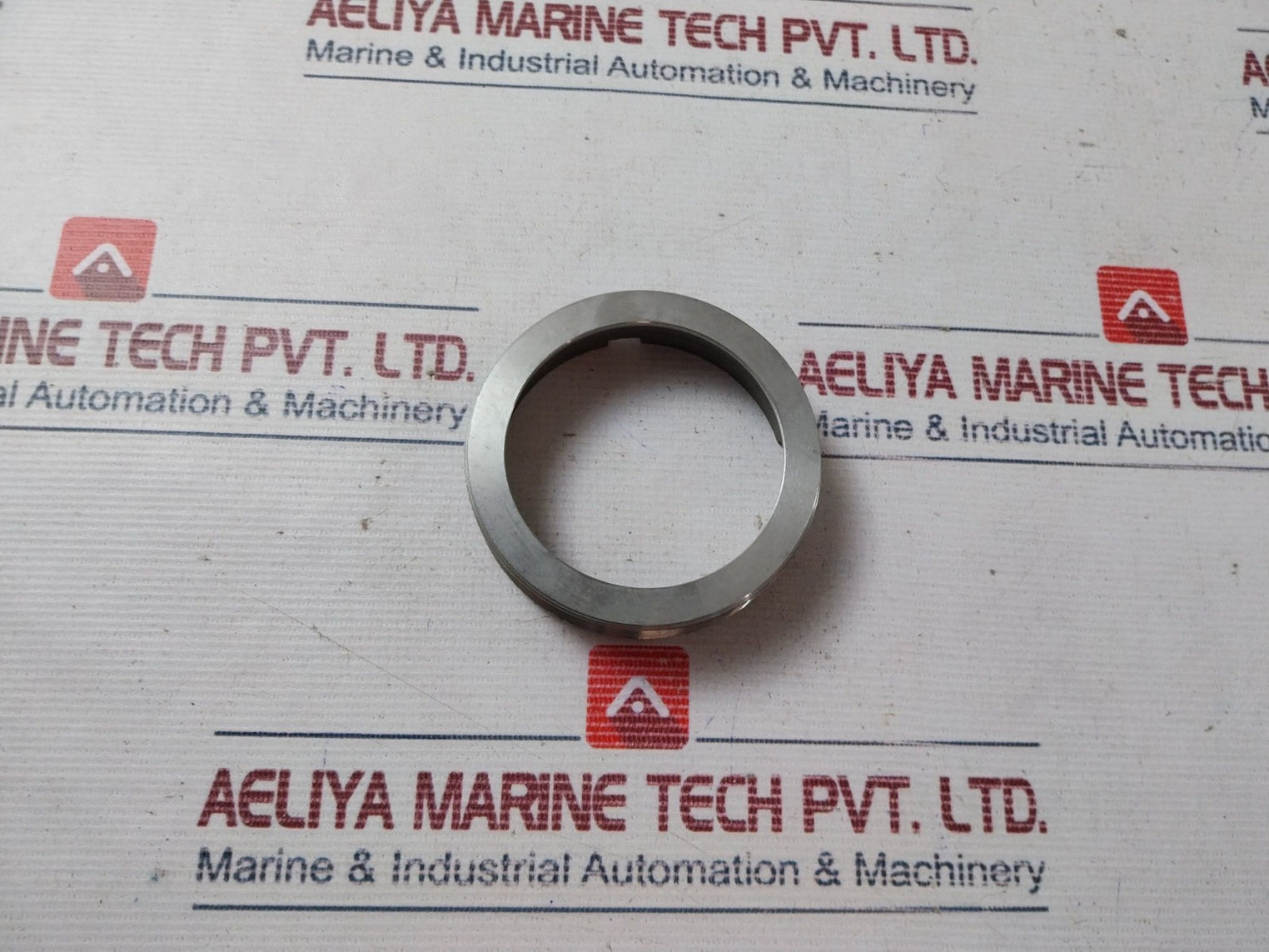 Sereg Vannes 53703451