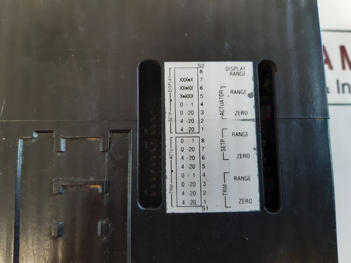 Sescon 2556-41 Pid Programmable Controller