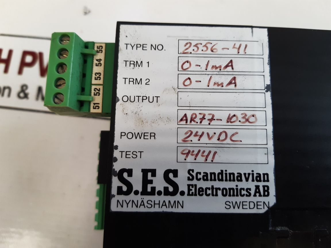 Sescon 2556-41 Pid Programmable Controller