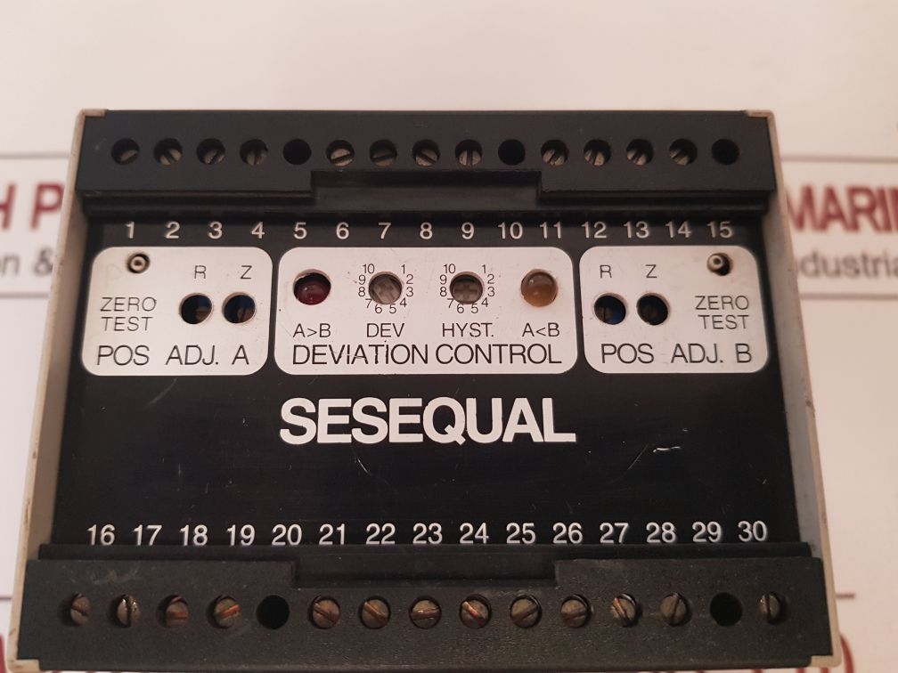 Sesequal 2317-41 Comparator And Load Equalizer