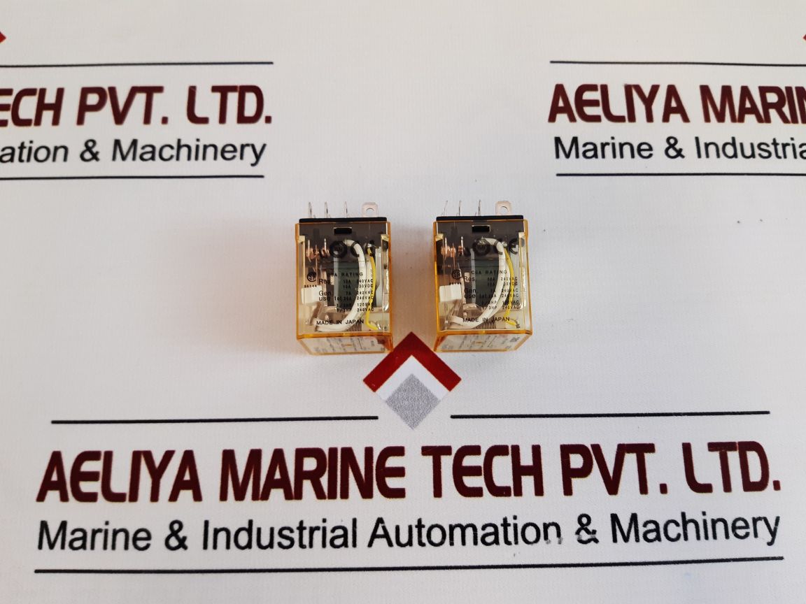 Set Of 2X Idec Rh3B-ul Relay Dc24V