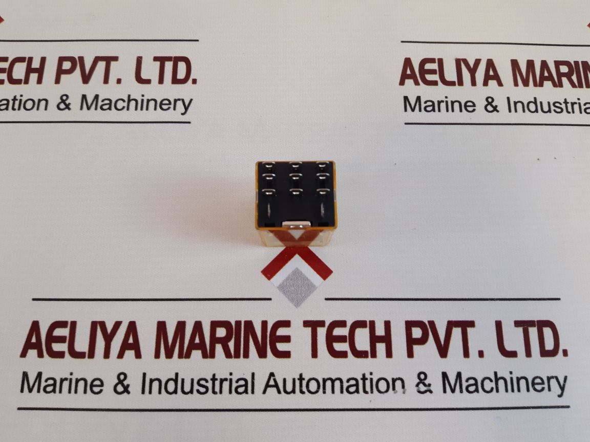 Set Of 2X Idec Rh3B-ul Relay Dc24V