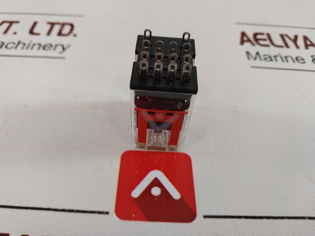 Set Of 4X Omron My4 Relay