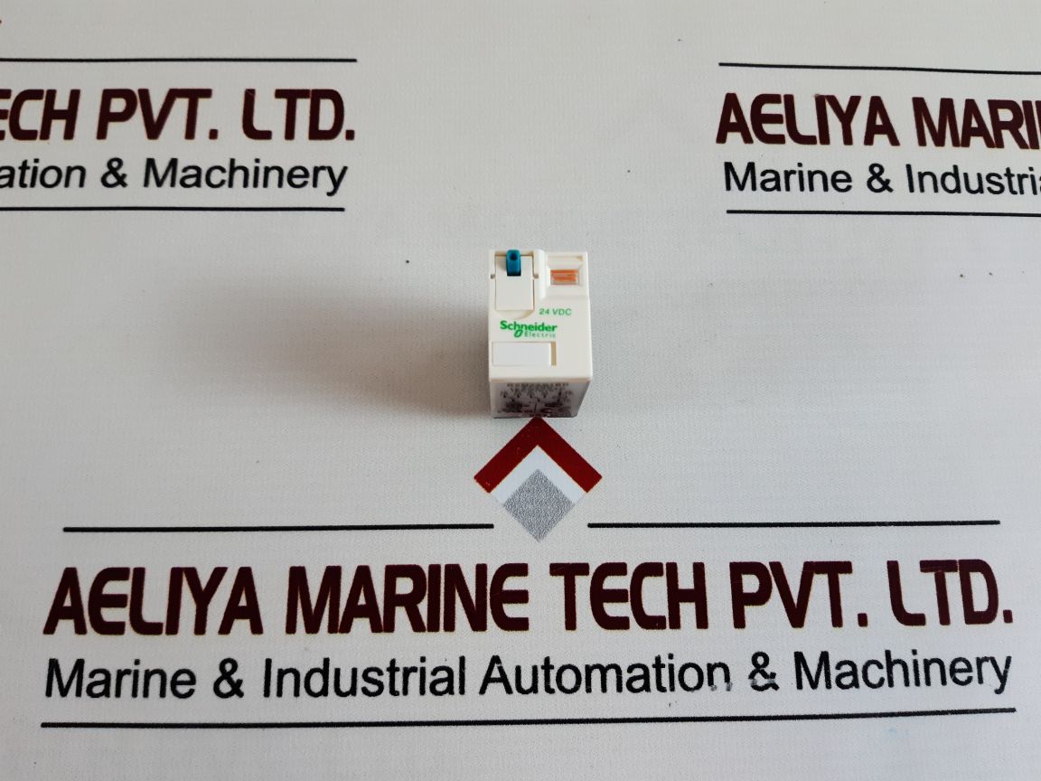 Set Of 4X Schneider Electric Rxm2Ab1Bd Relay 24 Vdc