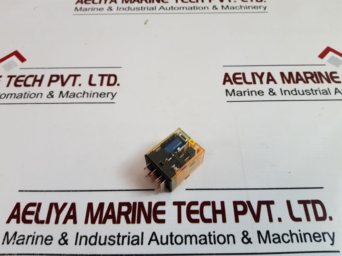 Set Of 5X Idec Ru4S-c-a110 Relay 110-120Vac