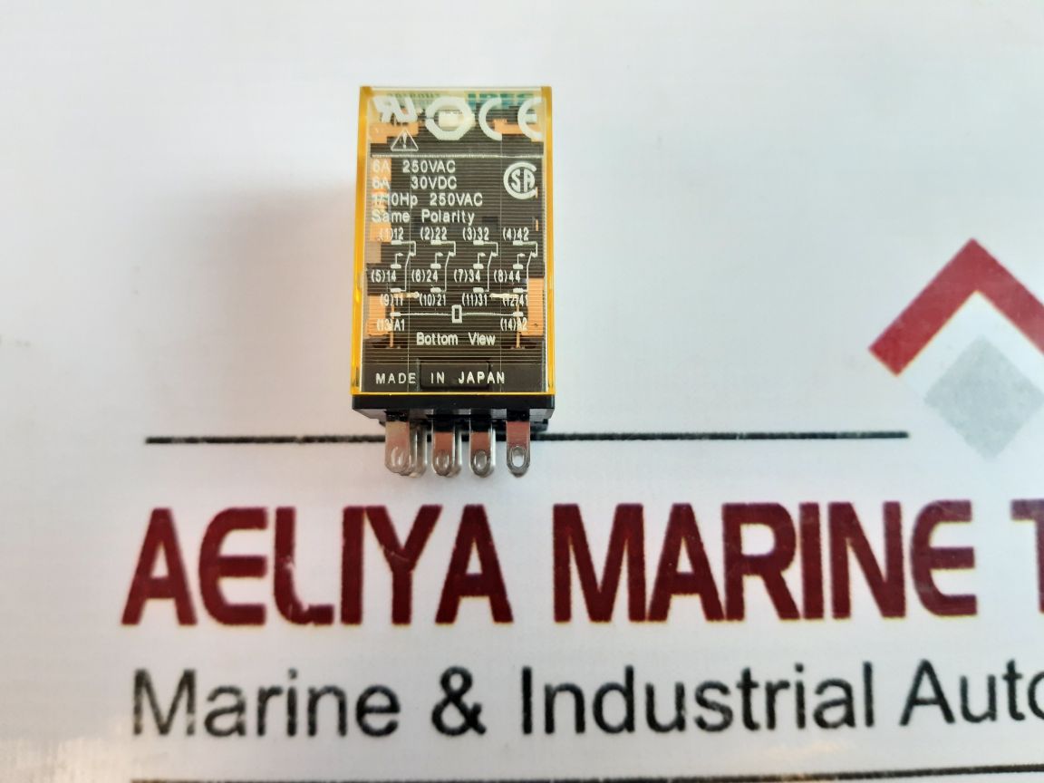 Set Of 5X Idec Ru4S-c-a110 Relay 110-120Vac