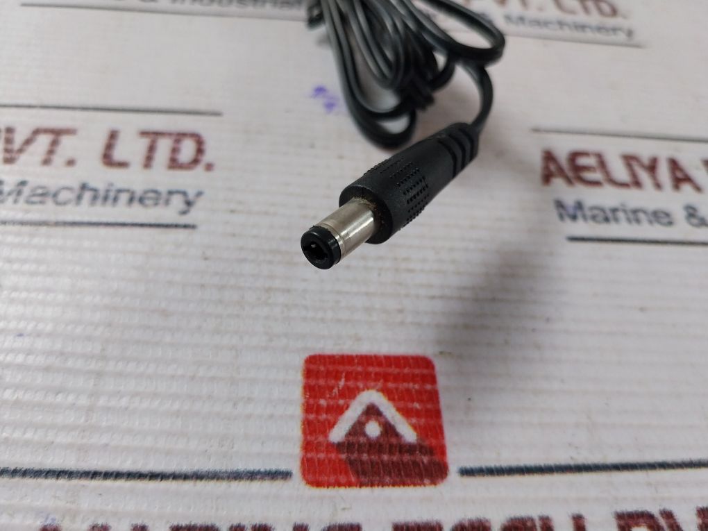 Shenzhen Samson S050100-in Travel Charger