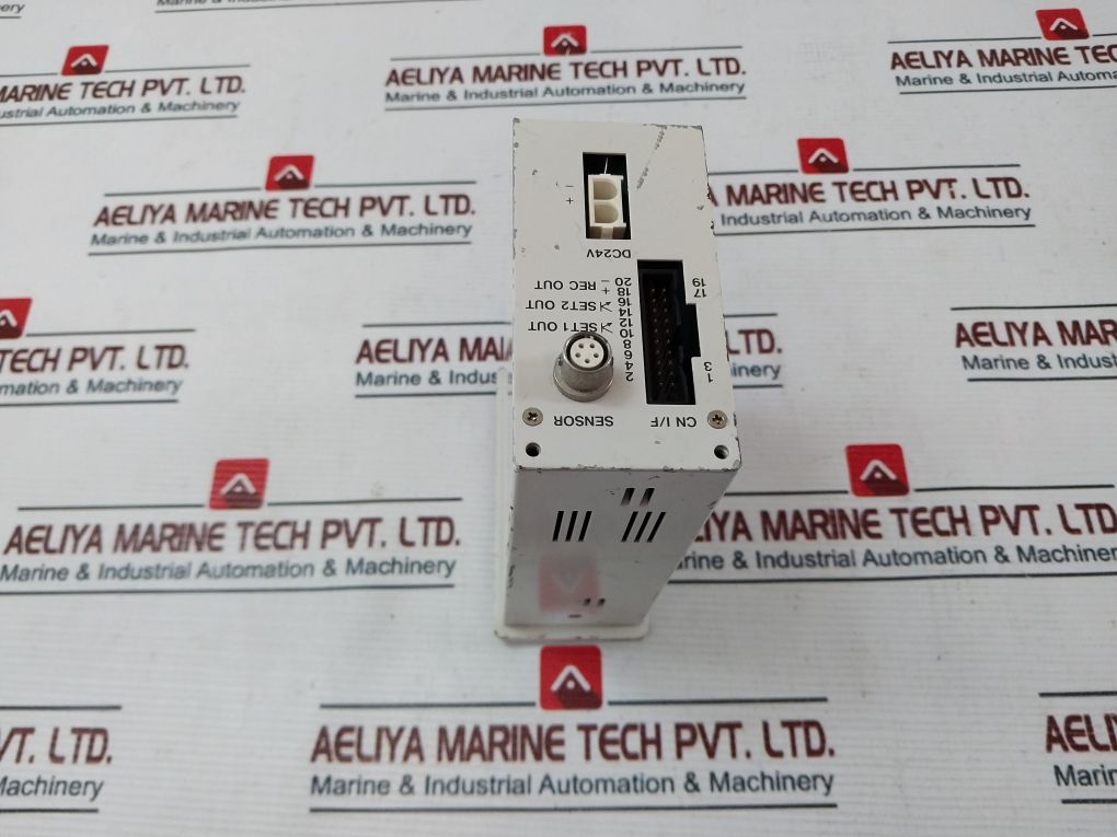 Shibaura Tpg-1R Pirani Gauge Dc24V/0.15A