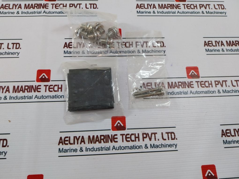 Shihlin Electric Nf125-sn No Fuse Circuit Breaker Temp 40˚C 50/60Hz