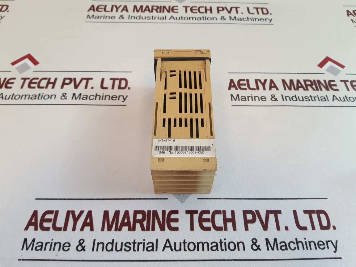 Shimaden Sr1-8Y-1W Temperature Controller