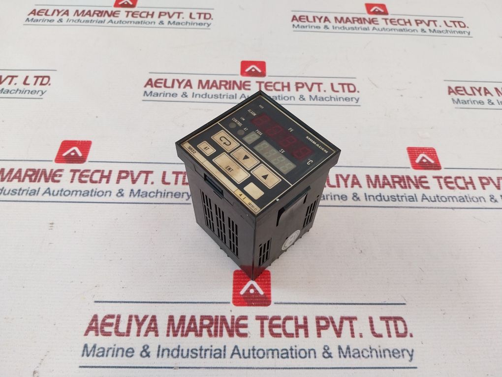 Shimaden Sr2201-21 Digital Temperature Controller