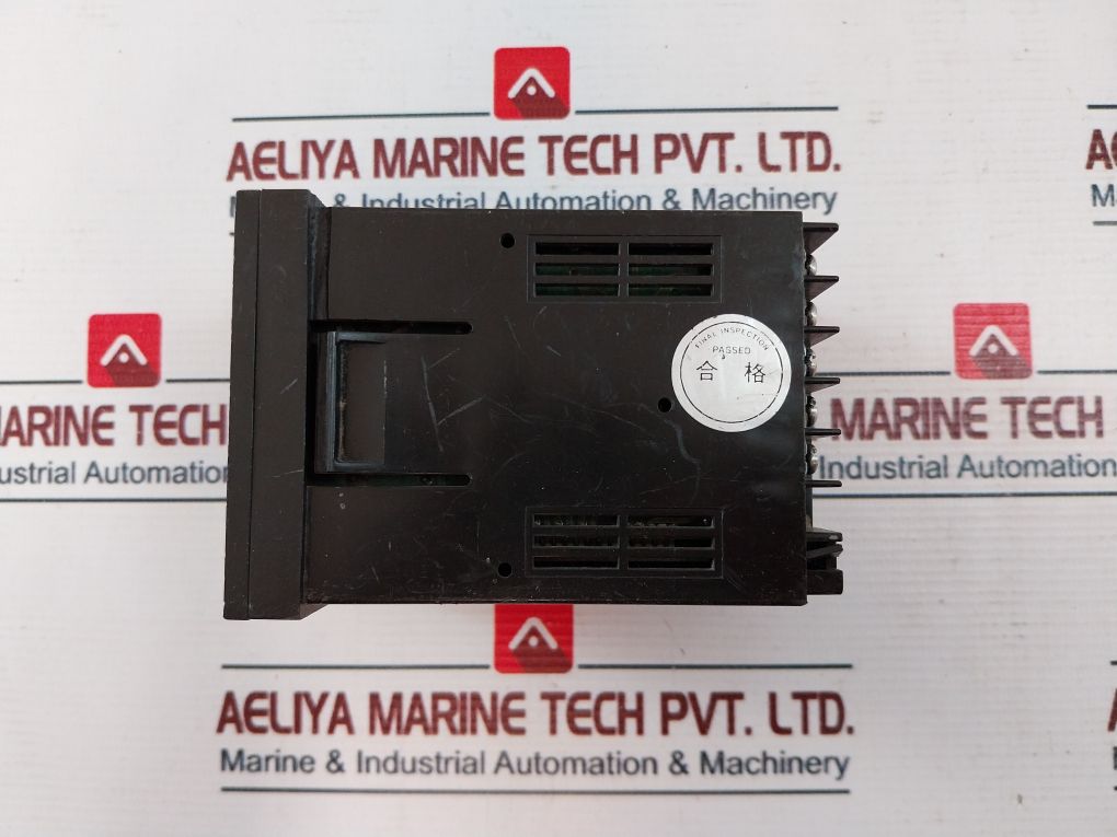 Shimaden Sr2201-21B Digital Temperature Controller Sr22-4I-000 90 - 264V Ac