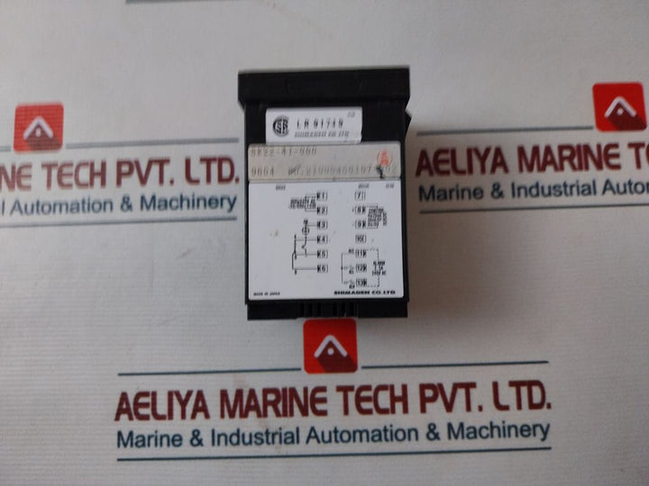 Shimaden Sr2201-21B Digital Temperature Controller Sr22-4I-000
