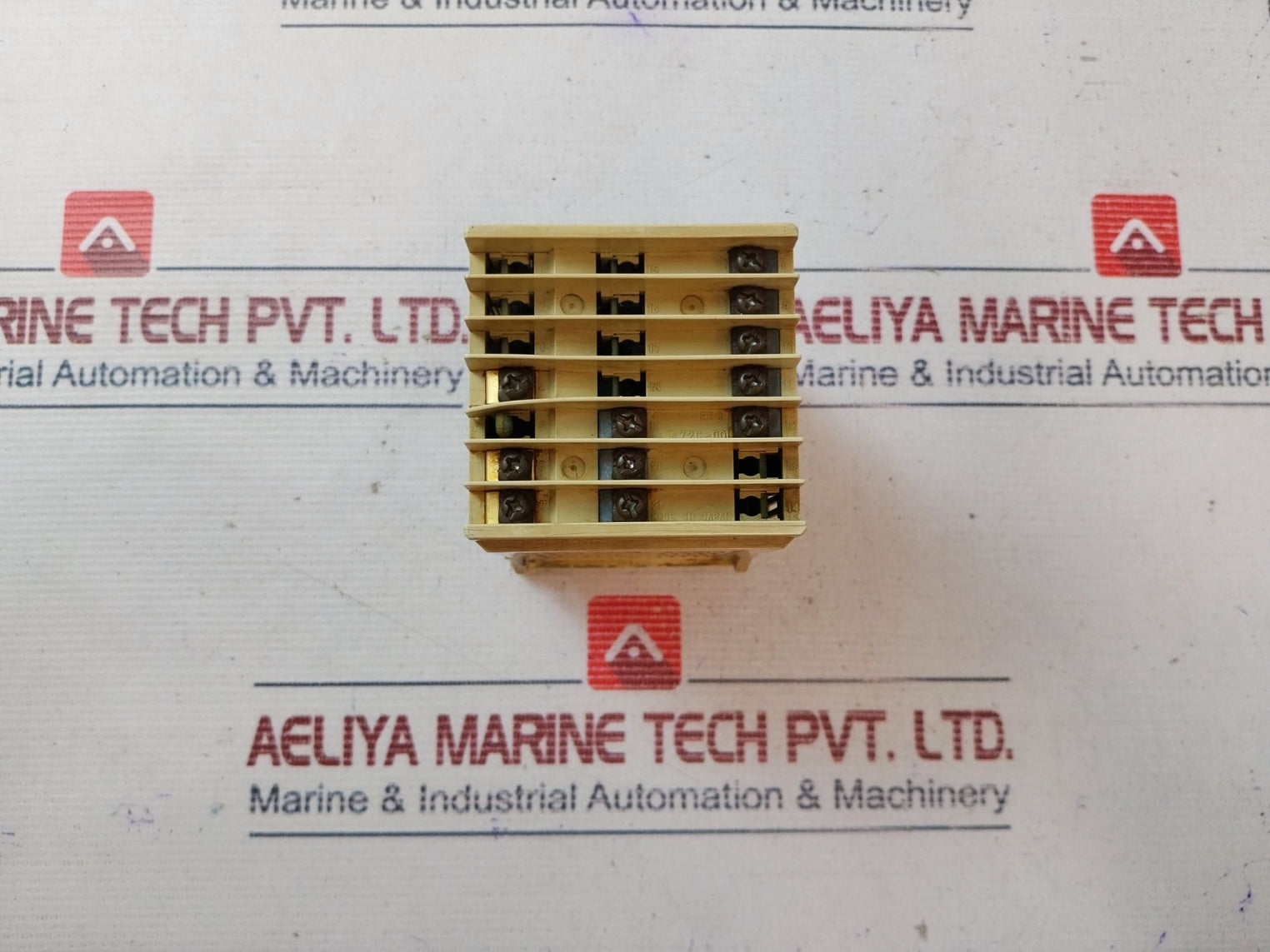 Shimaden Sr92-8Y-n-90-1000 Temperature Controller 100-240Vac~