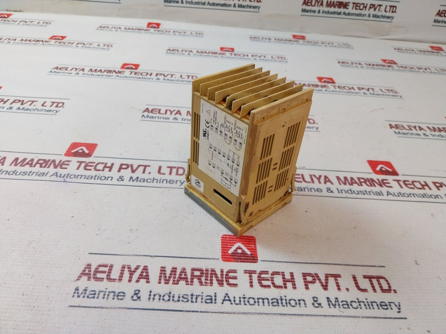 Shimaden Sr92-8Y-n-90-1000 Temperature Controller 100-240Vac~