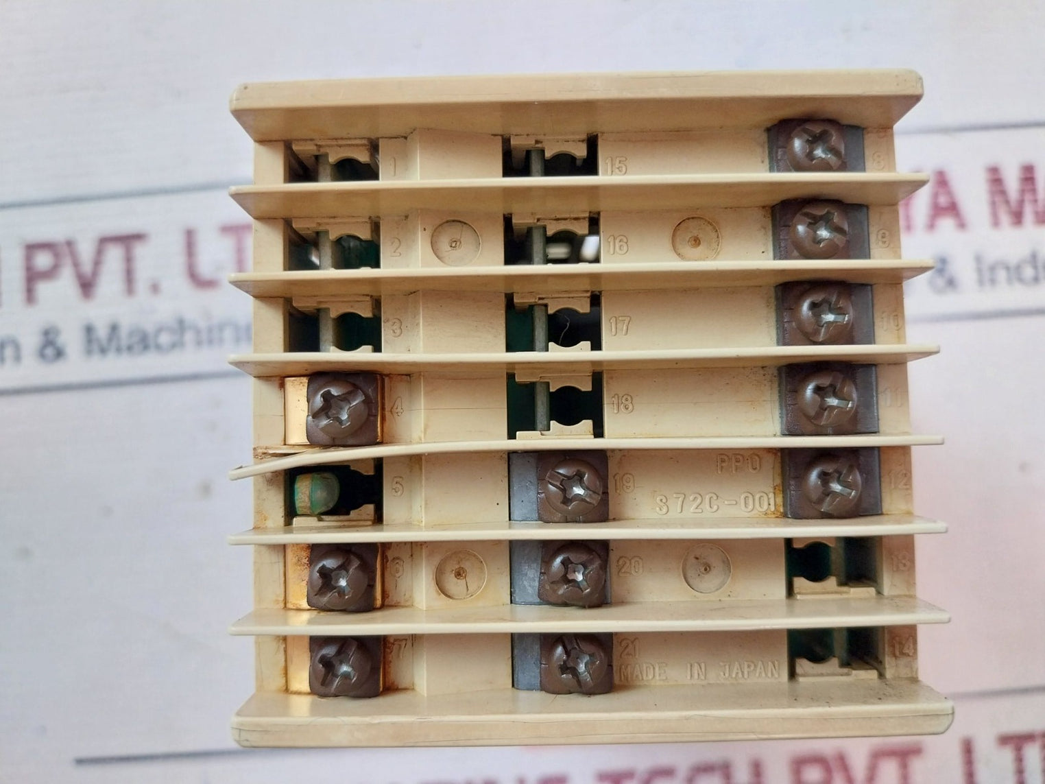 Shimaden Sr92-8Y-n-90-1000 Temperature Controller 100-240Vac~