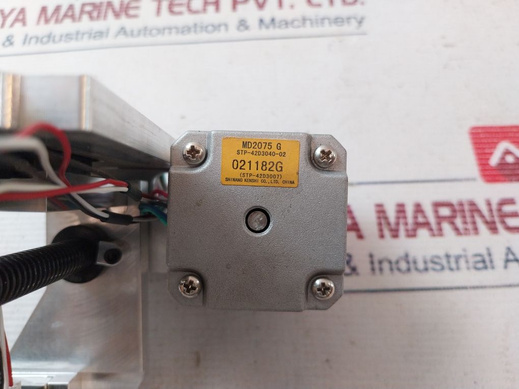 Shinano Kenshi Stp-42D3040-02 Servo Motor Rev B