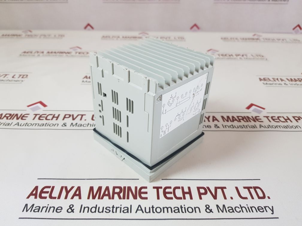 Shinko Technos Jcd-33A-a/M Temperature Controller