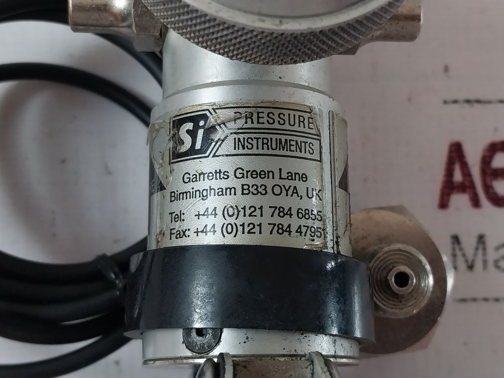 Si Pressure Tp1 Hand Held Test Pump Pressure Calibrator With Gauge Set