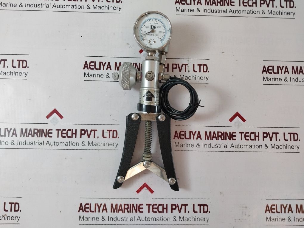 Si Pressure Tp1 Hand Held Test Pump Pressure Calibrator With Gauge Set
