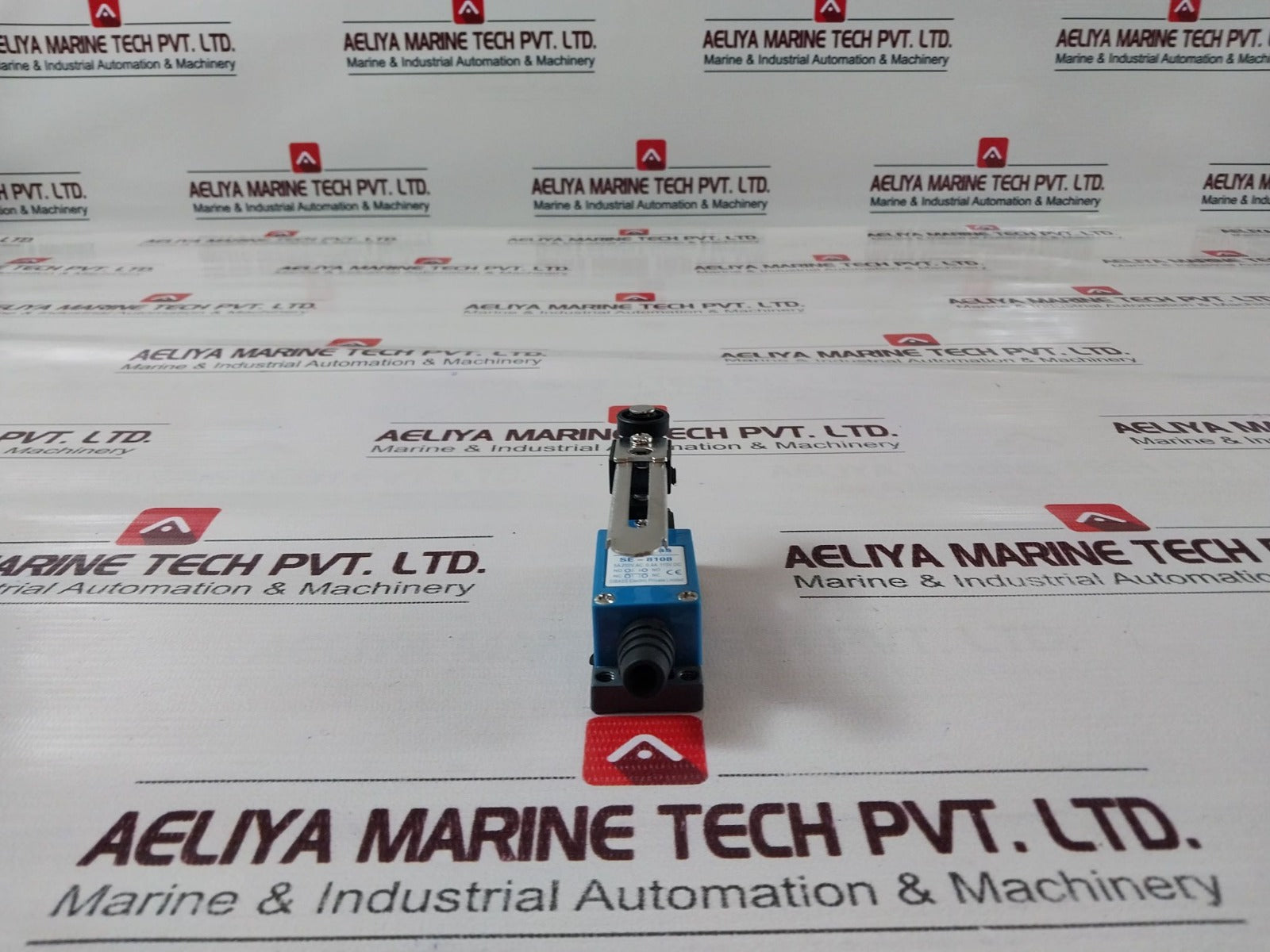 Sibass Electric Se-8108 Roller Arm Type Limit Switch 5A 250V.Ac 0.4A 115V.Dc