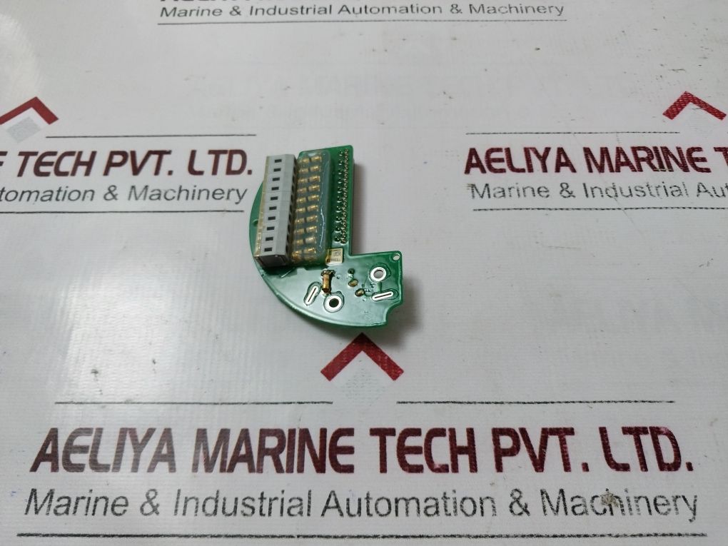 Sick 2041502 Fuse Board With Mounting Accessoris