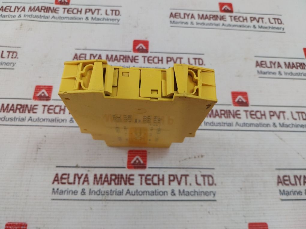 Sick Ue 10-3Os2D0 Intelliface Safety Relay 6024917 Dc24V 12A