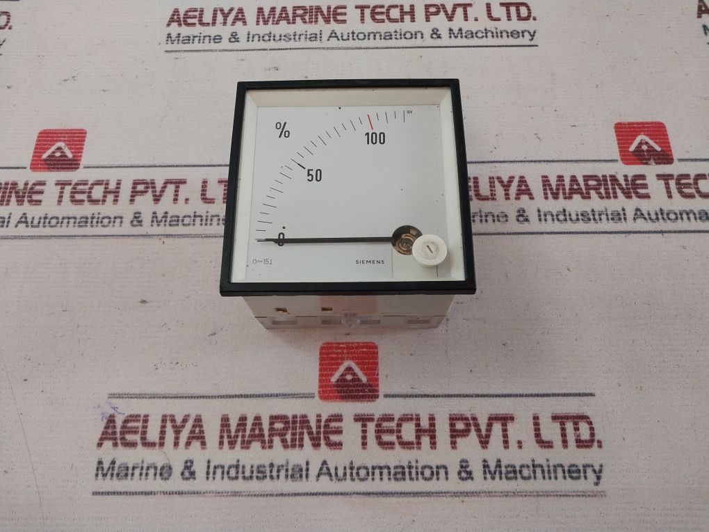 Siemens 10V Panel Meter
