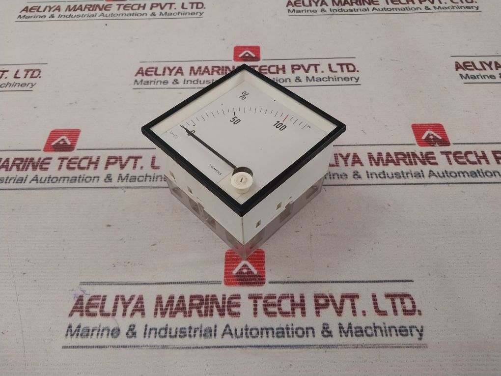 Siemens 10V Panel Meter