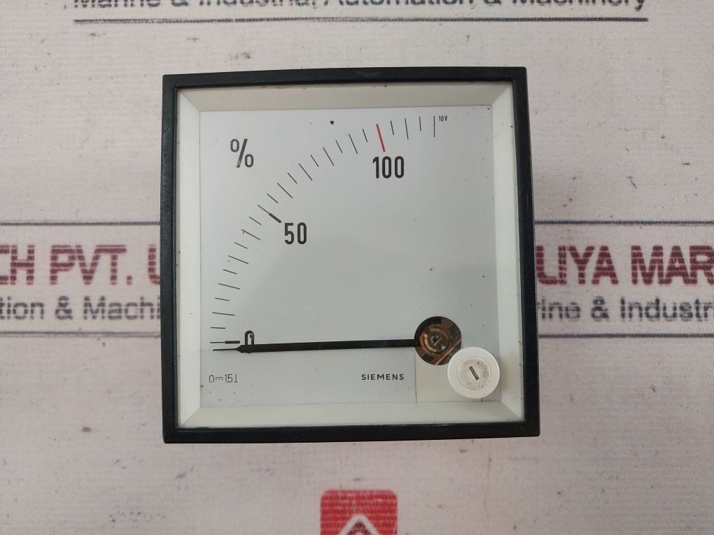 Siemens 10V Panel Meter