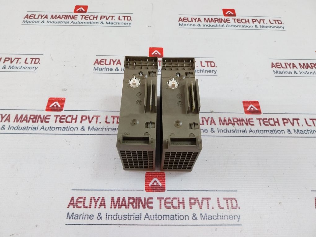 Siemens 1P 6Es5 441-8Ma11 Digital Output Module