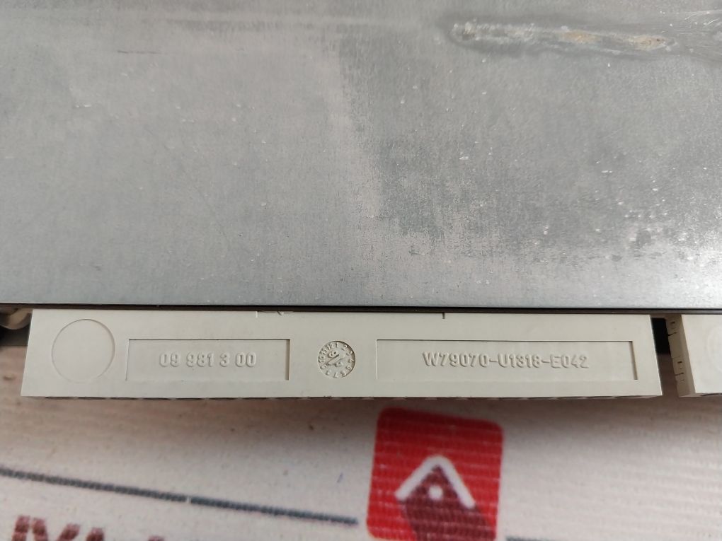 Siemens 1P 6Es5 491-0Lb11 Adaption Casing Ac 250V