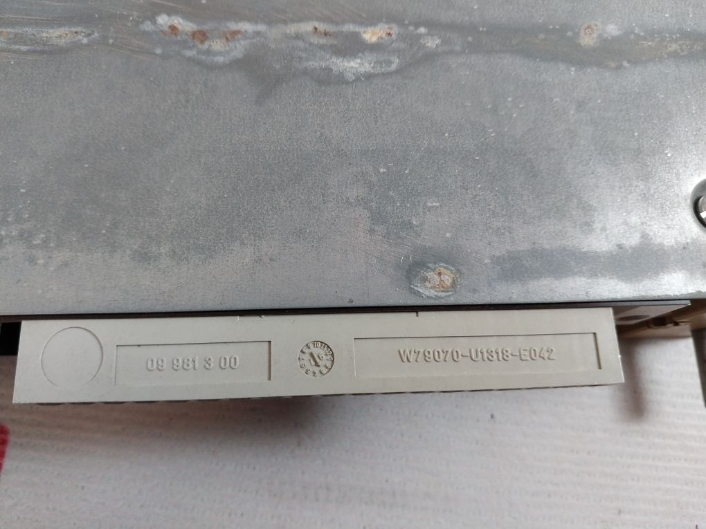 Siemens 1P 6Es5 491-0Lb11 Adaption Casing Ac 250V