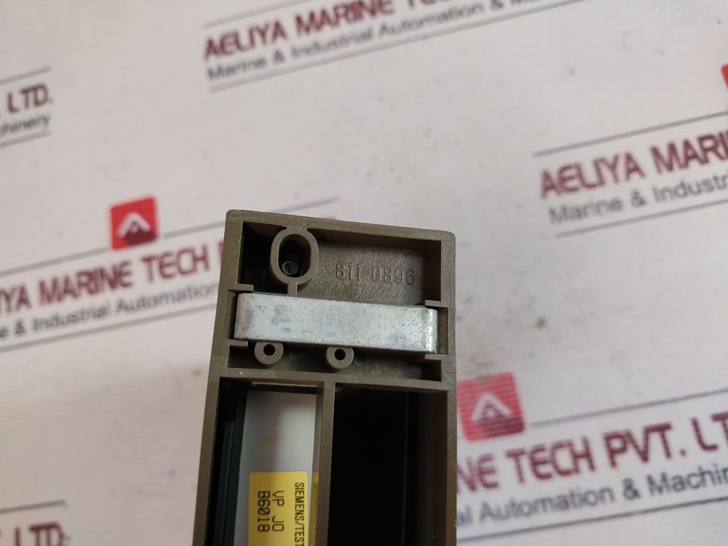 Siemens 1P 6Es5 491-0Lb11 Adaption Casing Ac 250V