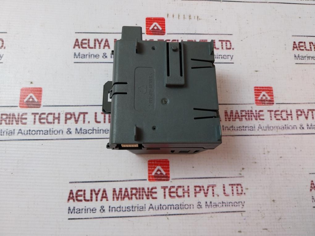 Siemens 1P 6Es7 195-7 Hd10-0Xa0 Bus Module