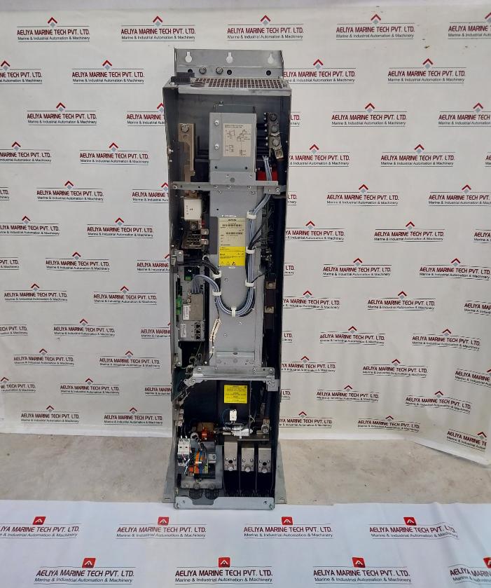 Siemens 1P 6Sl3320-1Te32-1Aa3
