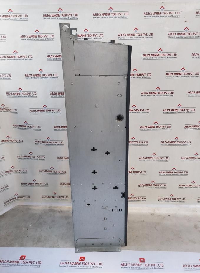 Siemens 1P 6Sl3320-1Te32-1Aa3 Single Motor Module Dc 510-750V 252A