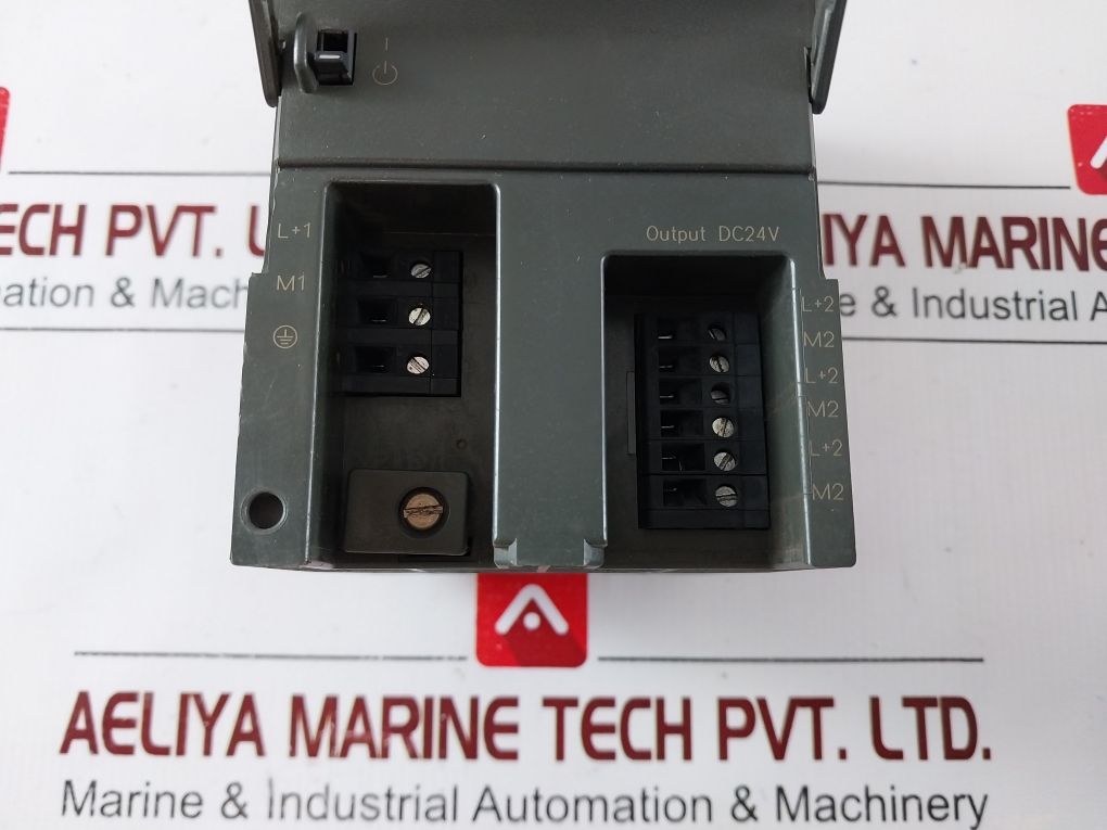 Siemens 6Es7 305-1Ba80-0Aa0 Power Supply