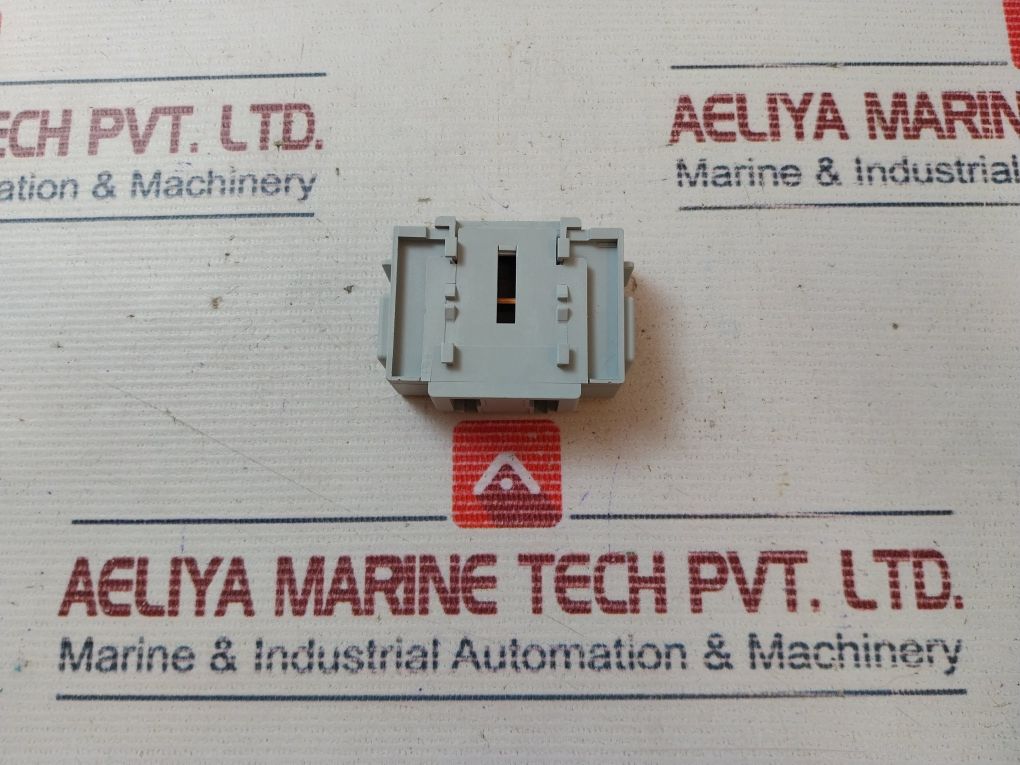 Lot Of 5X Siemens 3Ld9250-2Ca Neutral Conductor/Pe Terminal