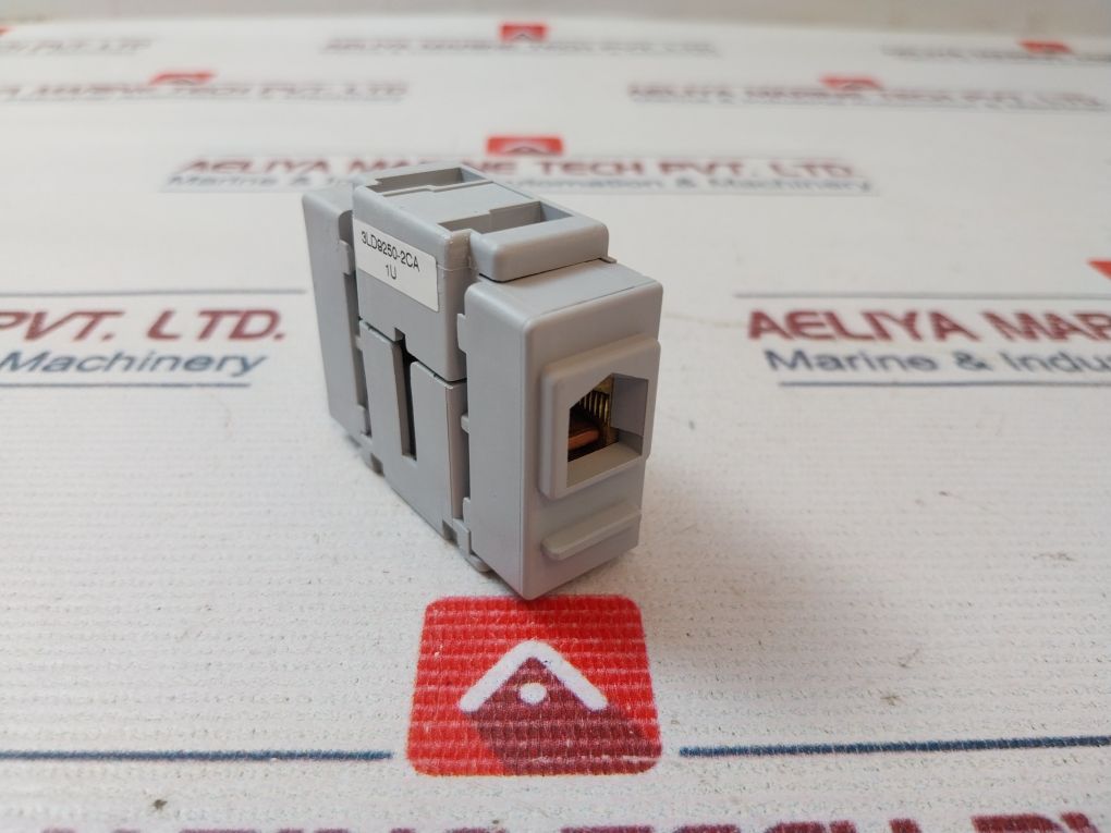 Lot Of 5X Siemens 3Ld9250-2Ca Neutral Conductor/Pe Terminal