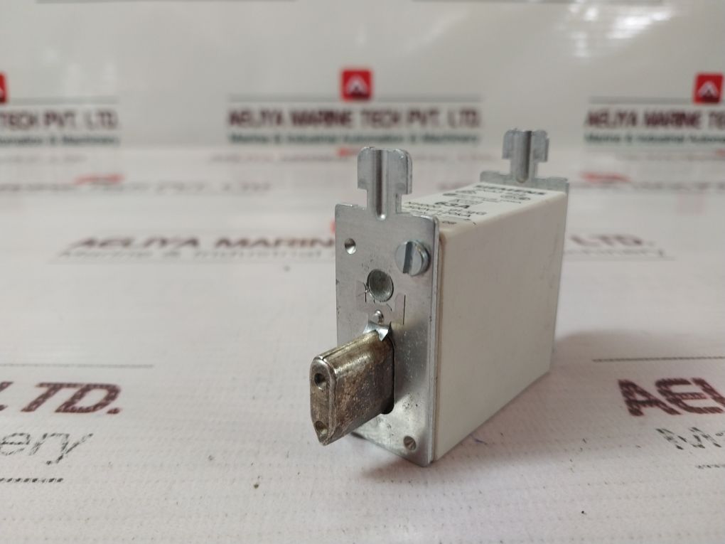 Siemens 3Na3 822