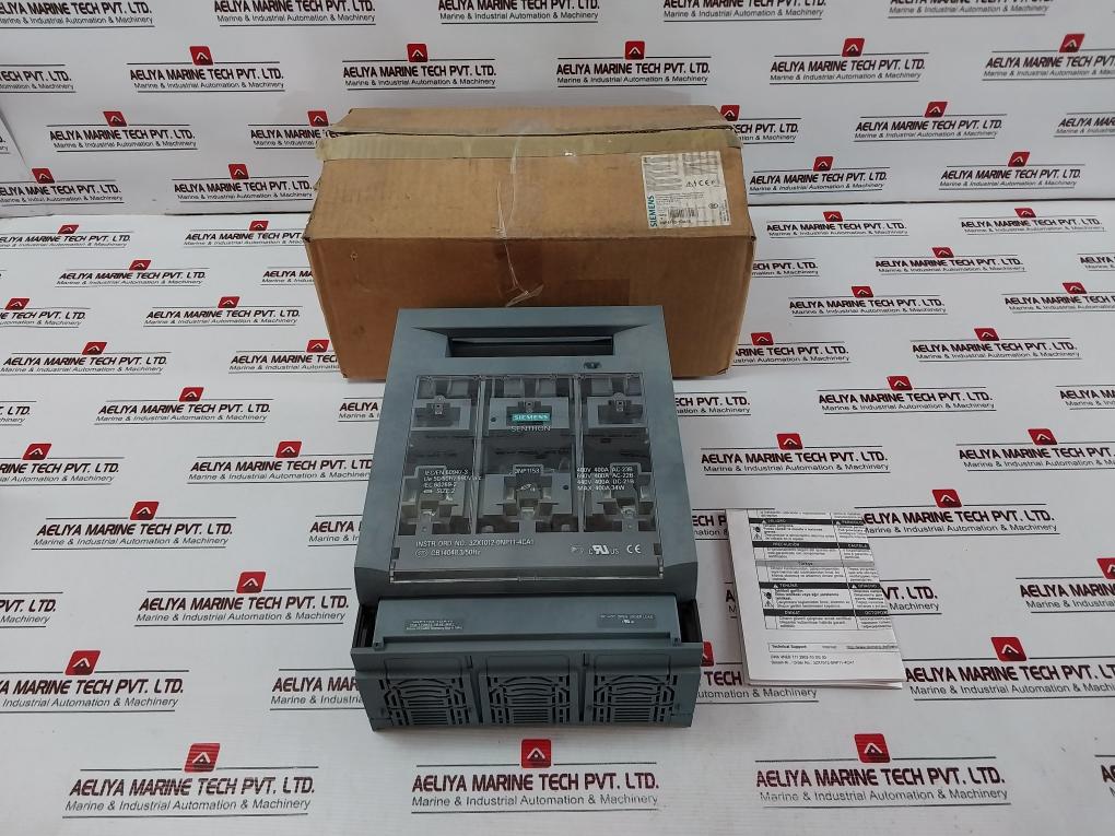 Siemens 3Np1153-1Da10 Fuse Switch Disconnector Frame 3Zx1012-0Np11-4Ca1