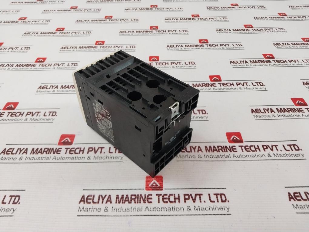 Siemens 3Rb1246-1Eg00 Electronic Overload Relay 690V 50/60 Hz