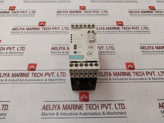 Siemens 3Rb2283-4Aa1 Solid-state Overload Relay 300Vac 50/60Hz