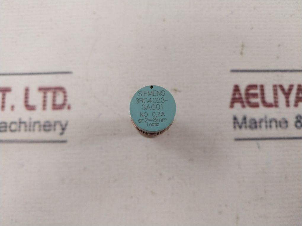 Siemens 3Rg4023-3Ag01 Inductive Sensor